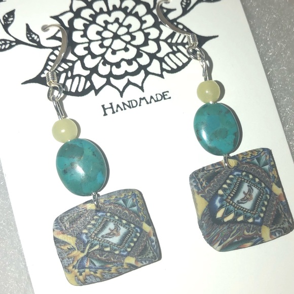 Artifact Earring - Picture 12 of 13